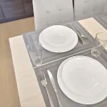 Danili нов двустаен с басейн и паркомясто в гр Apartmán