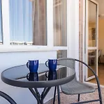 Apartmán Danili нов двустаен с басейн и паркомясто в гр Bjala
