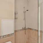 Danili нов двустаен с басейн и паркомясто в гр Apartament *