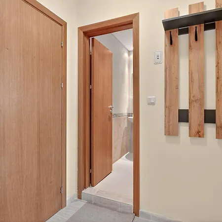 Danili нов двустаен с басейн и паркомясто в гр Apartament *